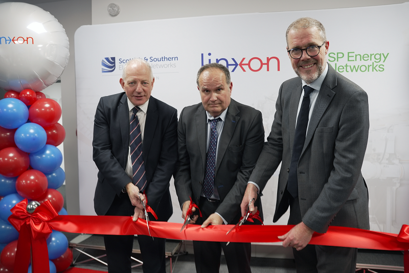 SPEN Linxon event - ribbon cutting